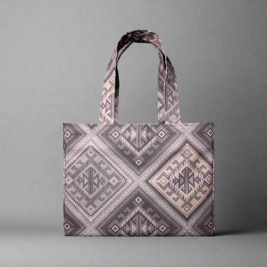 Mini tote bag with grey diamond kilim pattern