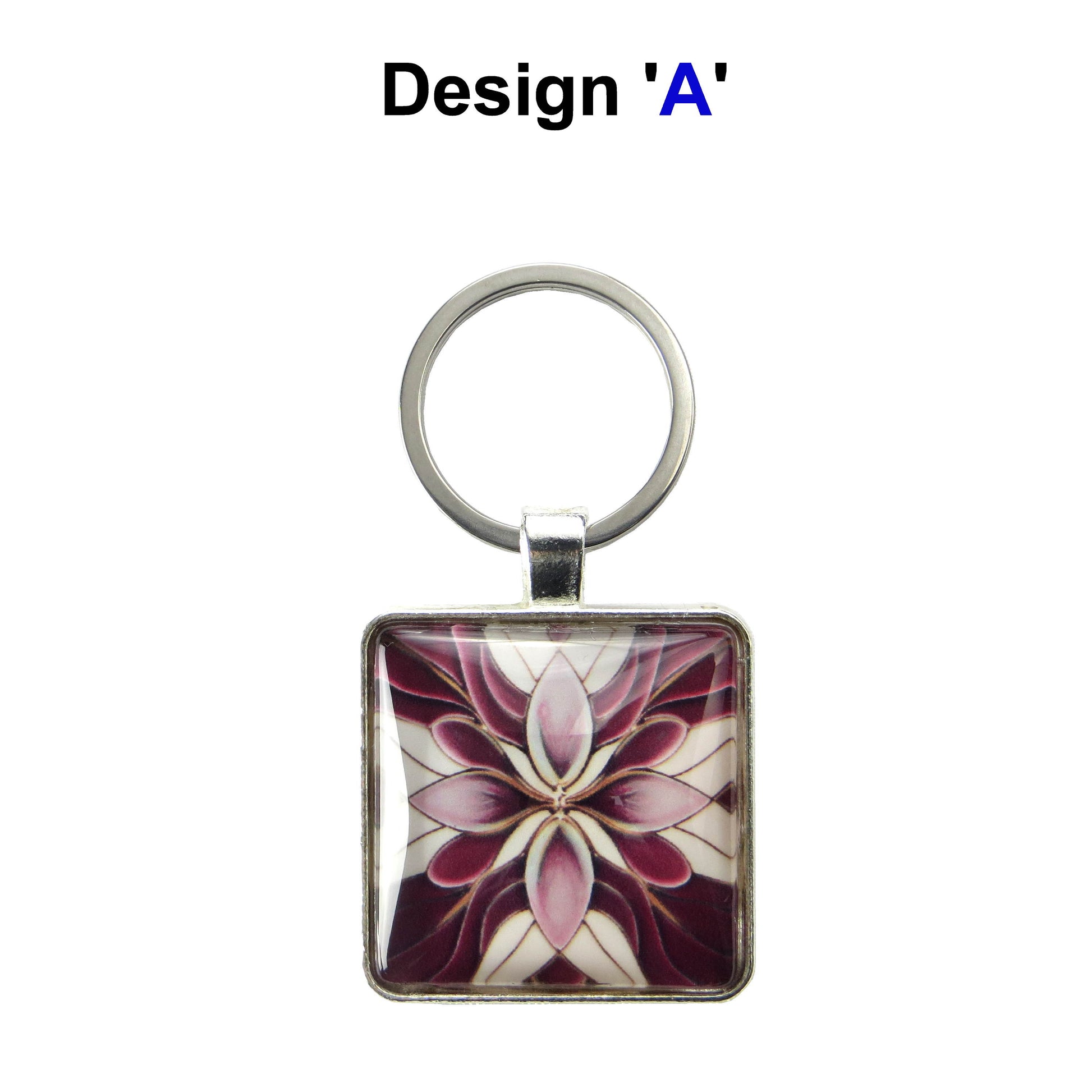 Keyring with a colourful glass domed image