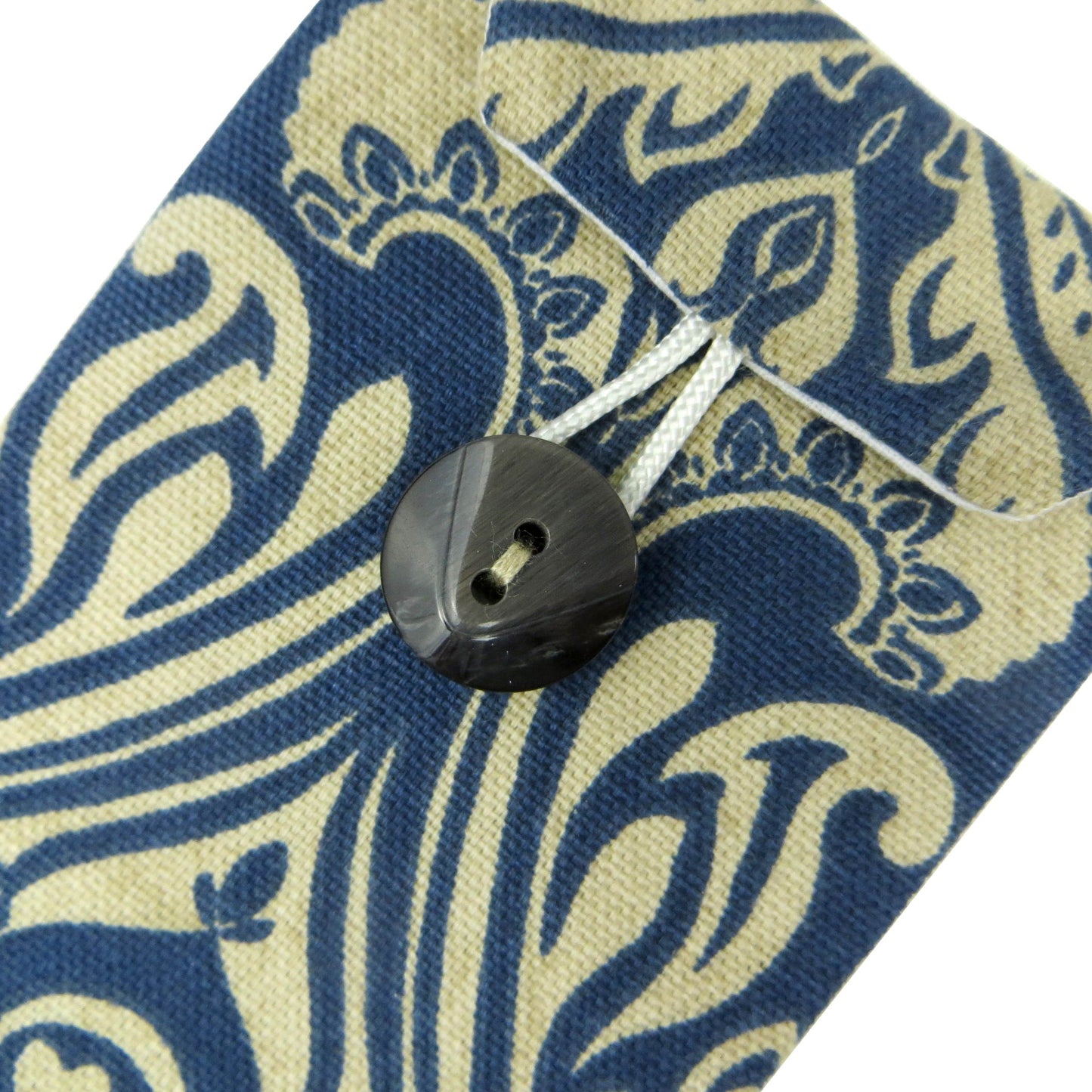 Soft padded eyeglass pouch